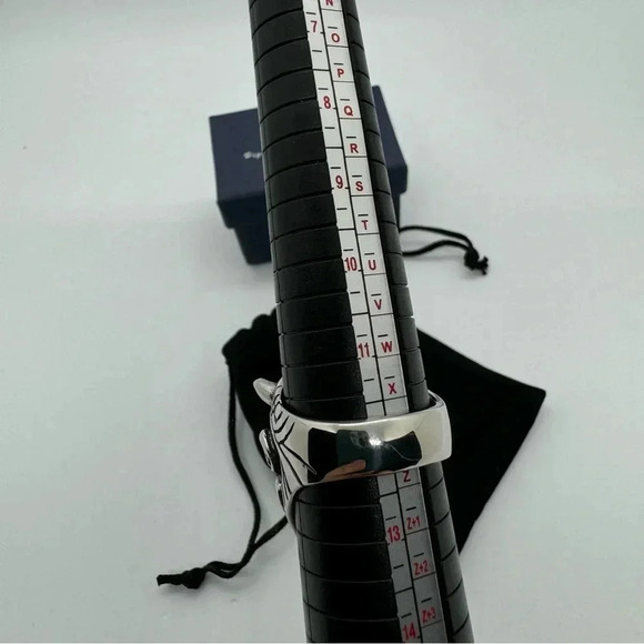 Stainless steel bold large devil statement ring - Picture 10 of 10